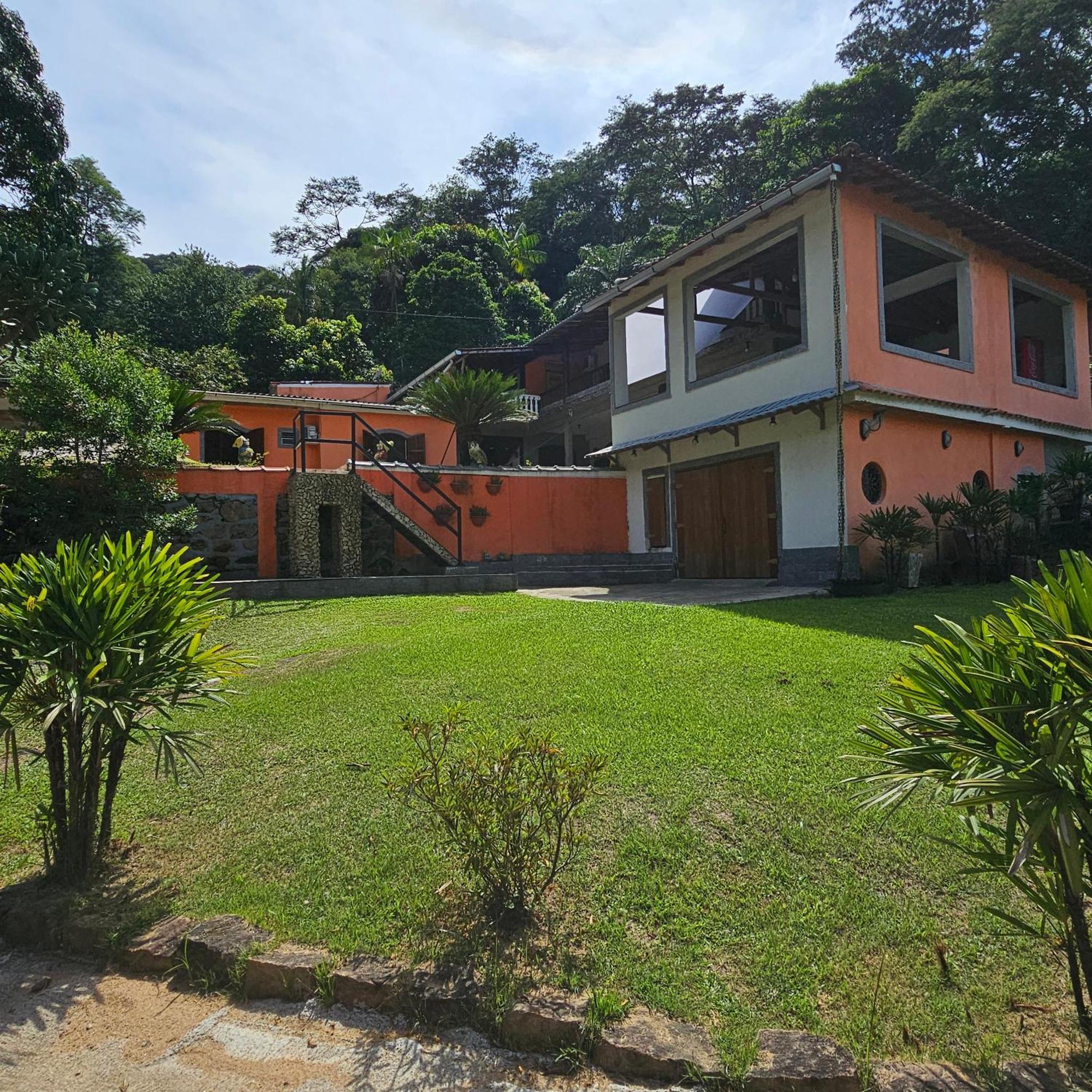 Casa Tia Rosa Hospedagem Familiar กวาปิมิริม ภายนอก รูปภาพ